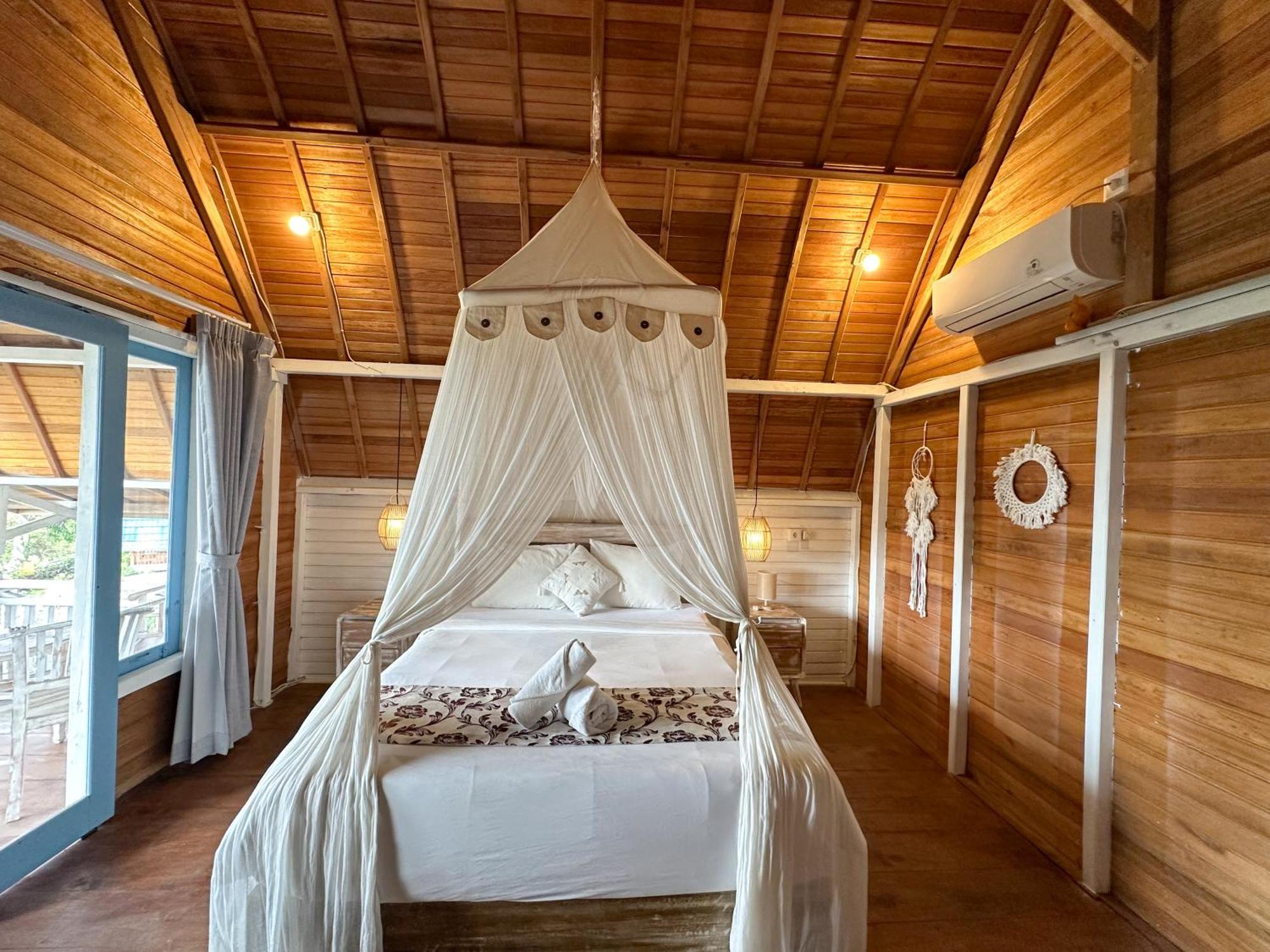 Sunset Hill Penida Hotel 3*